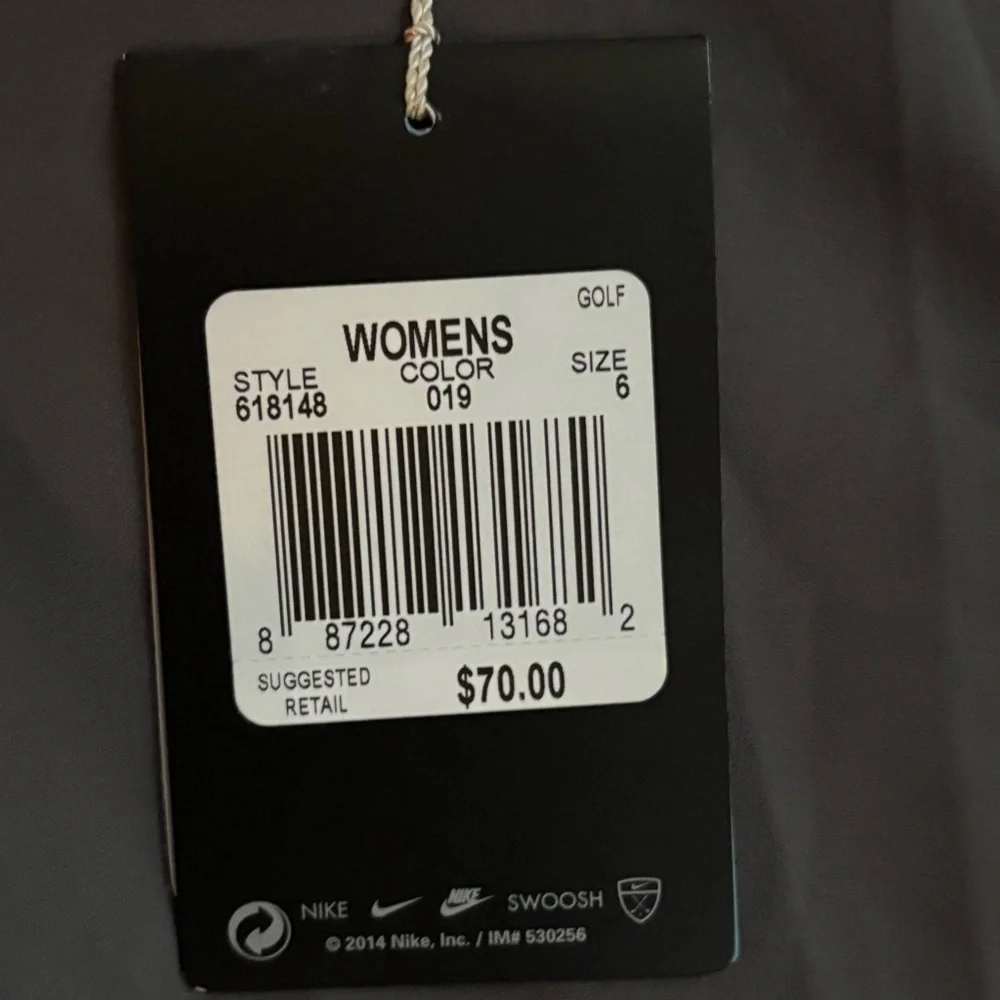 NWT Nike Golf Tour Performance Shorts Women's 6 Gray Stay Cool Modern Rise